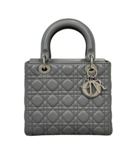 디올[dior/여왕]레이디 디올 미디엄 백(스톤 그레이 은장/까나쥬/램스킨)