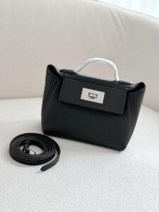 [국내배송]에르메스 켈리 2424 미니백