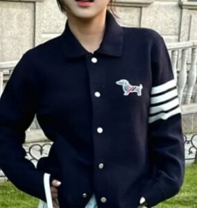 [국내배송]톰브라운 헥터 버튼 니트 점퍼