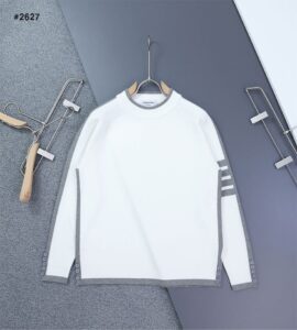 [국내배송]톰브라운 밀라노 4바 클래식 라운드 니트