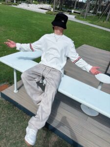 [국내배송]프라다 세미와이드 밴딩 코튼팬츠