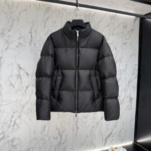 [국내배송]디올 오블리크 테크니컬 자카드 푸퍼 패딩