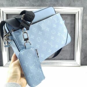 [국내배송]루이비통 M14069 TAIGARAMA 트리오 메신저