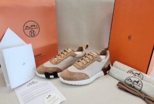 [국내배송]에르메스 바운싱 스니커즈 그래픽 메쉬 스웨이드 고트스킨 & 베쥬 아흐질