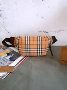 [국내배송]버버리 크로스백