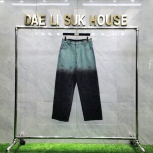 [국내배송]루이비통 모노그램 자수 그라데이션 데님 팬츠