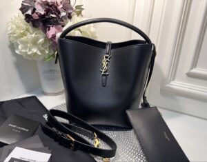 [국내배송]생로랑 르37 미듐