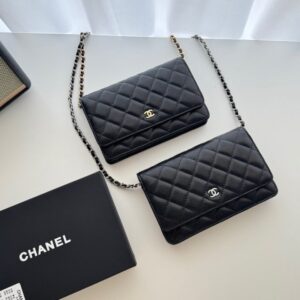 [국내배송]샤넬 클래식 캐비어 woc