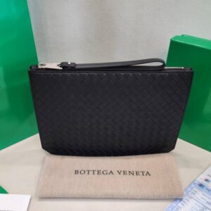 [국내배송]보테가베네타 피콜로 스탠딩 파우치 클러치 최상위버전 168-337 (남녀공용)