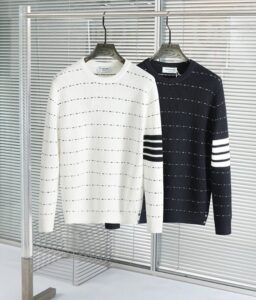 [국내배송]톰브라운 사선 스티치 울 니트