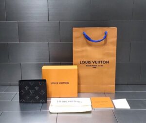 [국내배송]루이비통 슬렌더 모노그램 반지갑