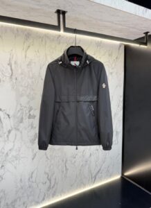 [국내배송]몽클레어 포레 후드 바람막이 자켓