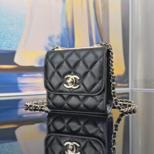 [국내배송]샤넬 트렌디CC 미니 체인 숄더백 블랙 A81633