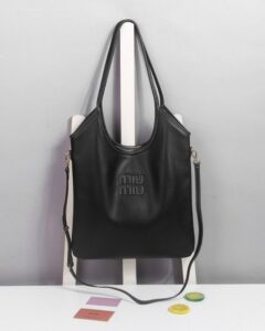 [국내배송]미우미우 아이비 숄더백