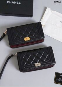 [국내배송]샤넬 램스킨 보이 월렛 앤 체인 폰 케이스