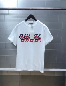 [국내배송]구찌 CC 미러 로고 반팔 티셔츠