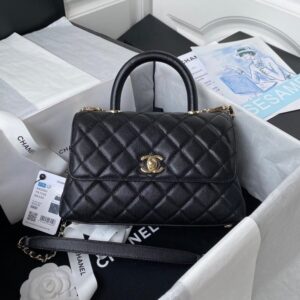 [국내배송]샤넬 코코 핸들 스몰 캐비어 블랙 금장 A92990