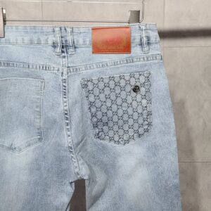 [국내배송]구찌 자가드포켓 연청 청바지